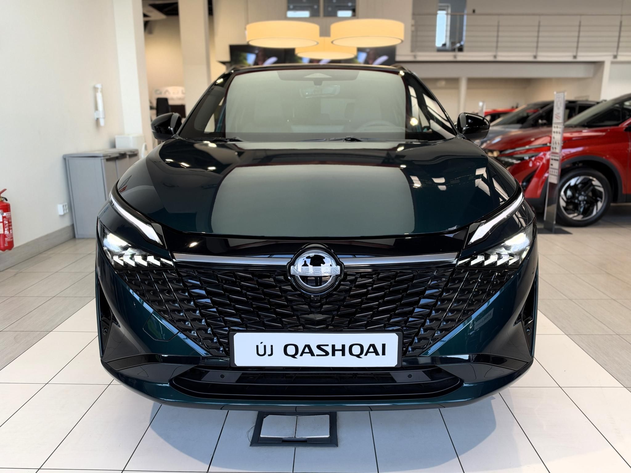 NISSAN QASHQAI 1.3 DIG-T Mild N-Design 4WD X-Tronic + Komfort csomag VERHETETLEN ÁR! - 2. kép