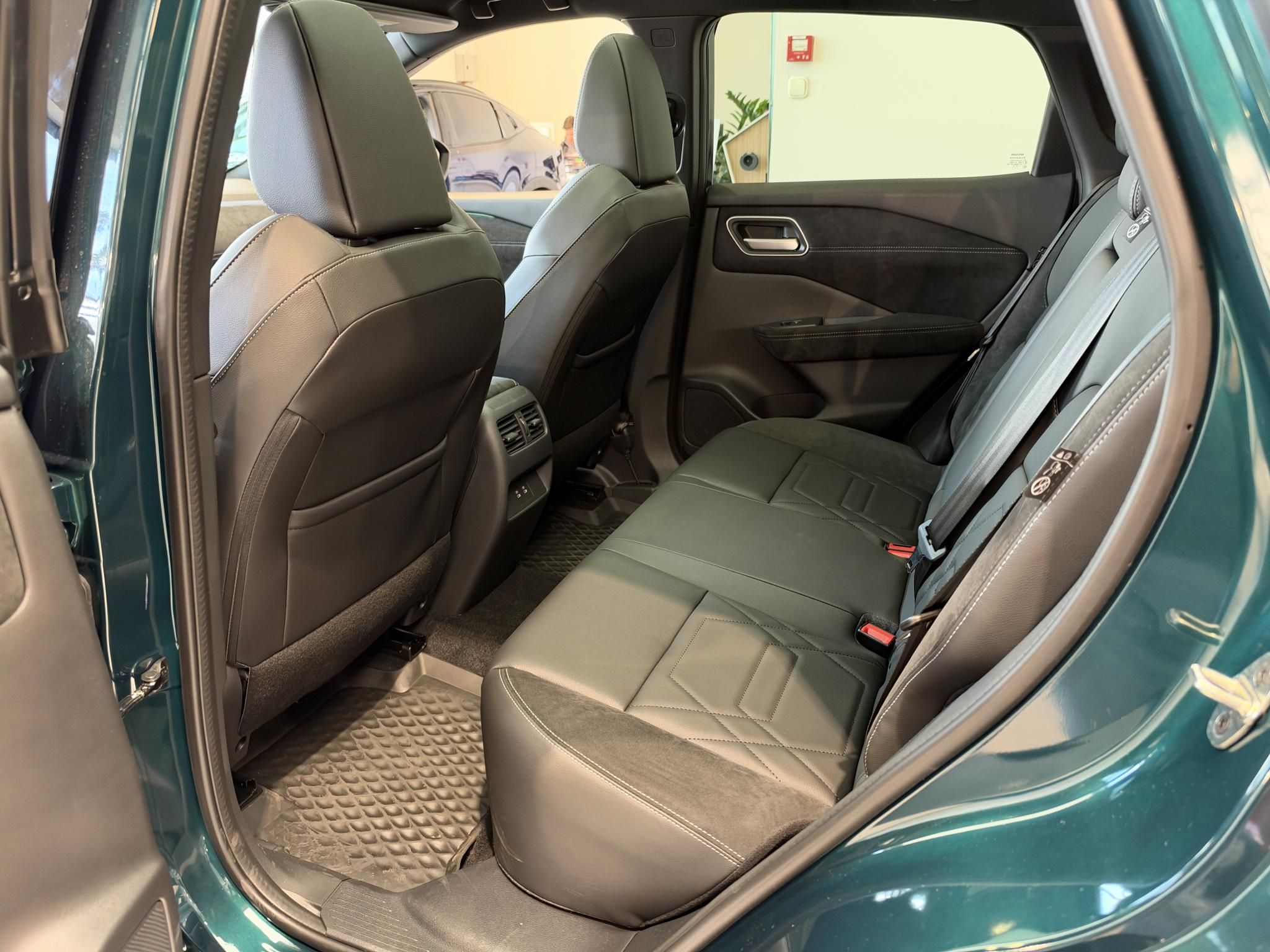 NISSAN QASHQAI 1.3 DIG-T Mild N-Design 4WD X-Tronic + Komfort csomag VERHETETLEN ÁR! - 12. kép