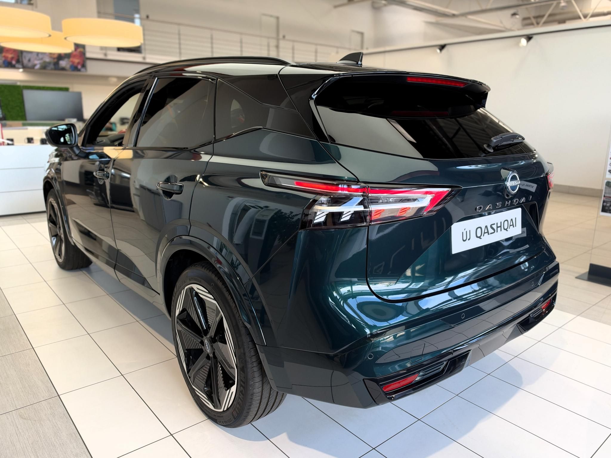 NISSAN QASHQAI 1.3 DIG-T Mild N-Design 4WD X-Tronic + Komfort csomag VERHETETLEN ÁR! - 4. kép