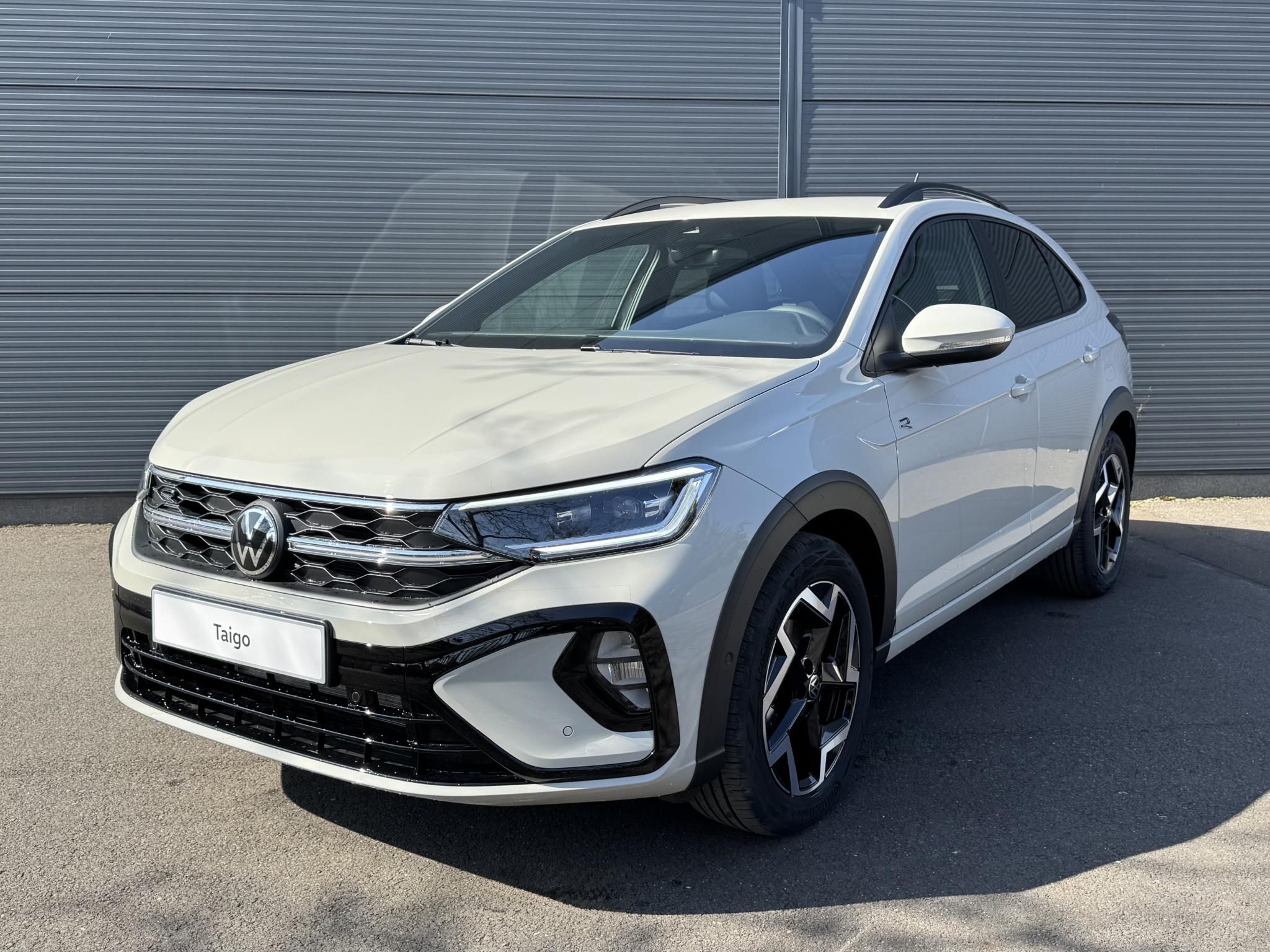 VOLKSWAGEN TAIGO 1.5 TSI ACT R-Line DSG KÉSZLETRŐL. Ülésfűtés. Tolató kamera. Kulcs nélküli nyitás/zárás