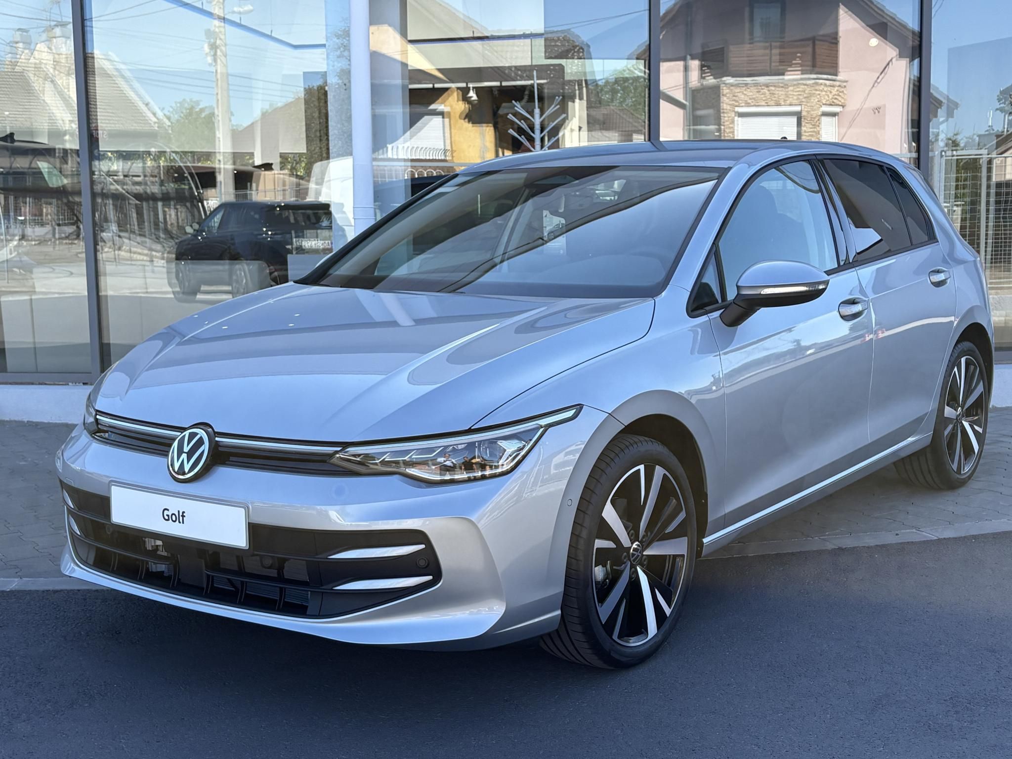 VOLKSWAGEN GOLF VIII 1.5 eTSI Prime DSG