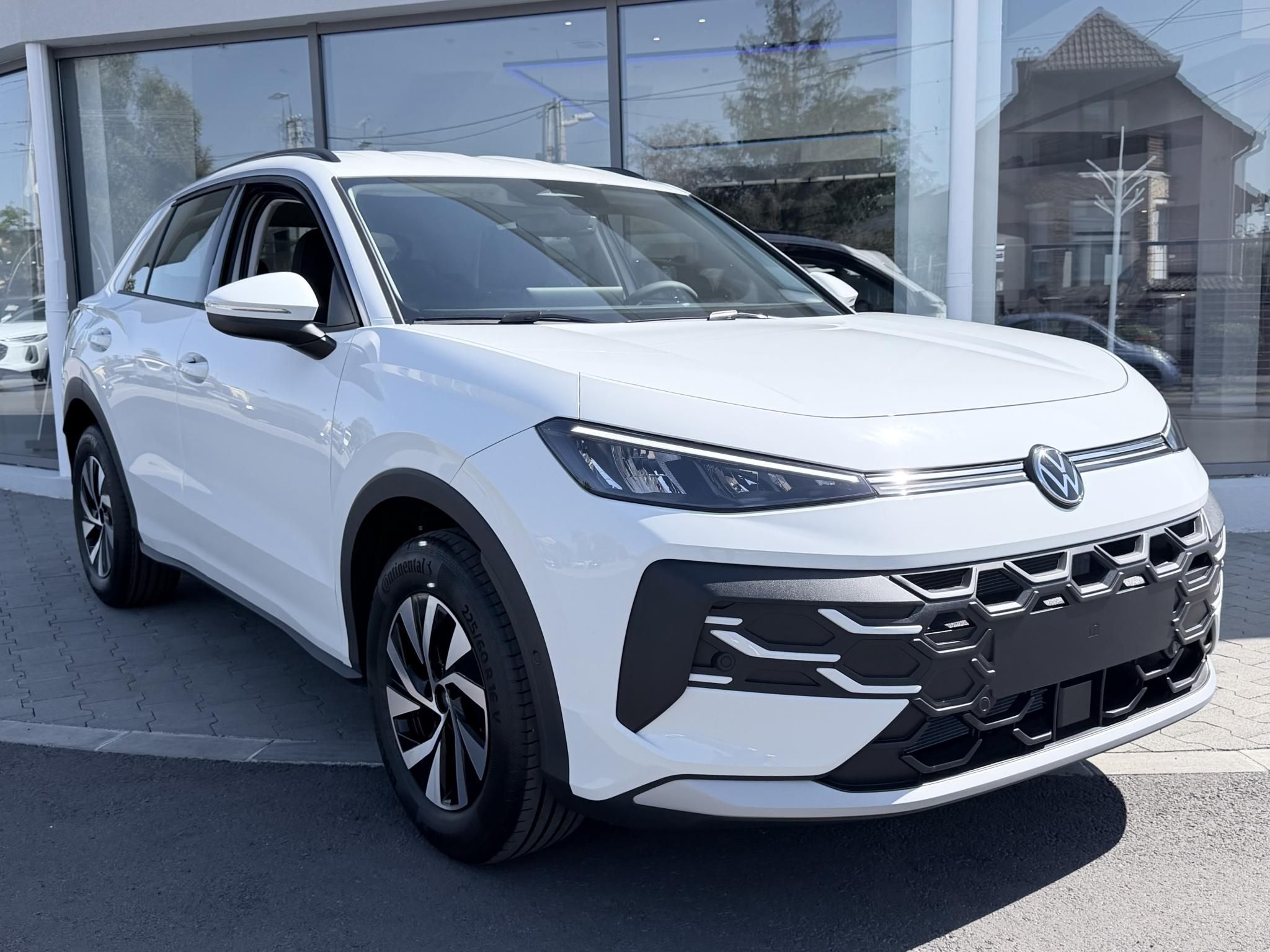 VOLKSWAGEN T-ROC 1.5 eTSI Life DSG