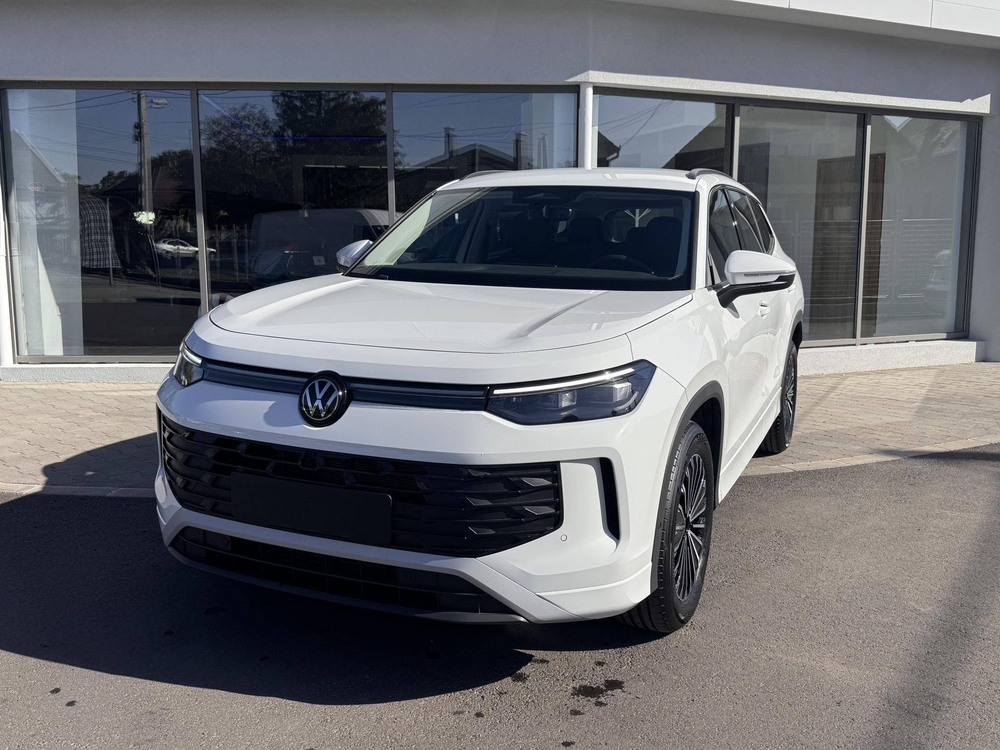 VOLKSWAGEN TAYRON 1.5 eTSI Life DSG [7szem&eacute;ly]