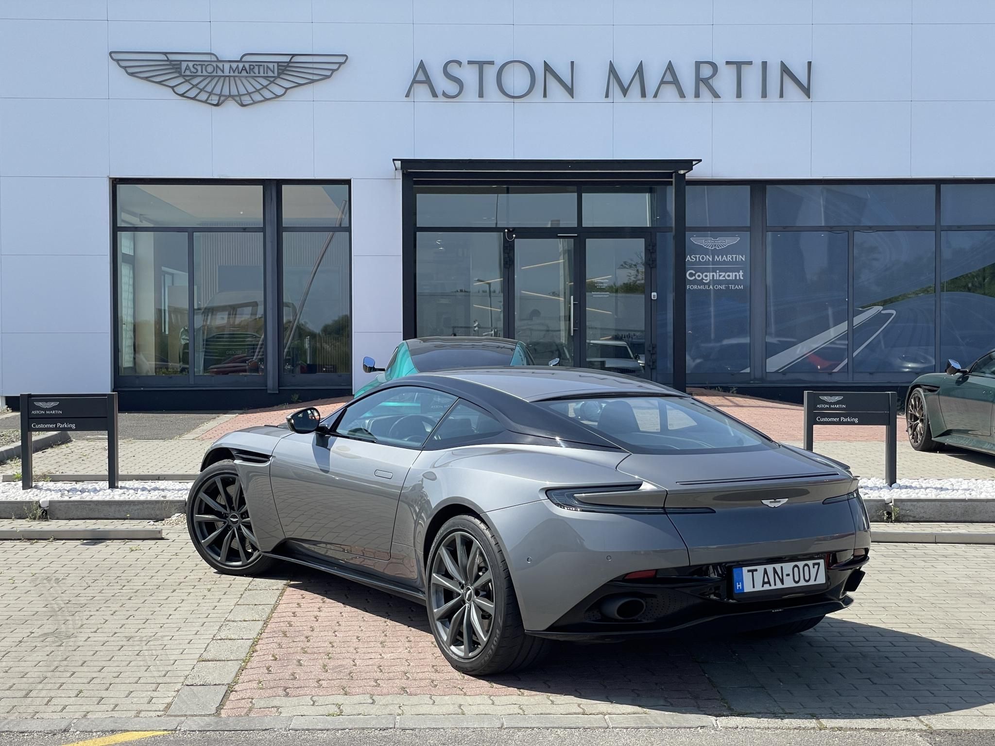 ASTON MARTIN DB11 Coupe 5.2 V12 BiTurbo - 4. kép