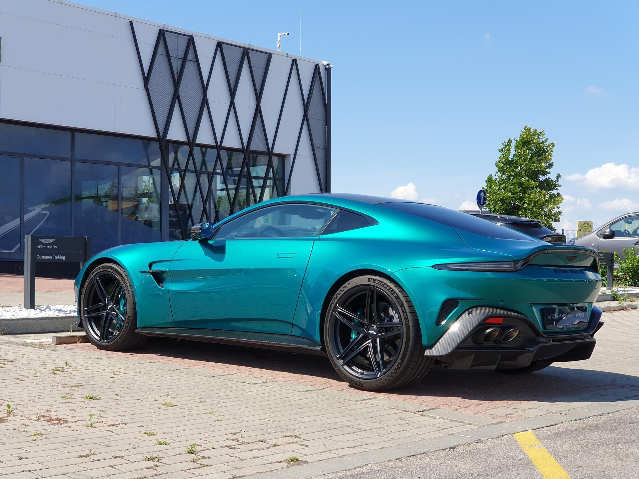 ASTON MARTIN VANTAGE 4.0 V8. (Automata) - 12. kép