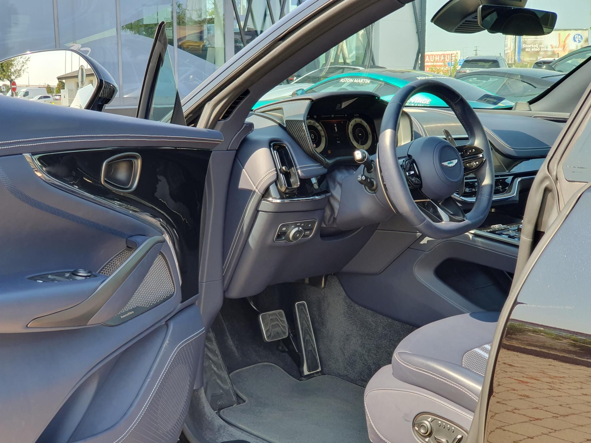 ASTON MARTIN DBX DBX707 4.0 V8. (Automata) - 8. kép