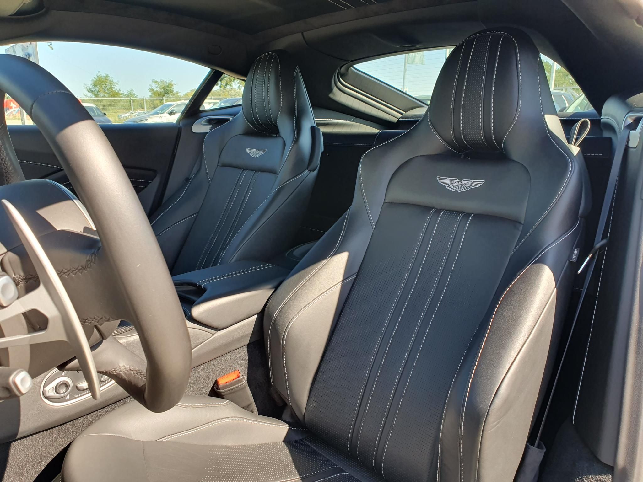 ASTON MARTIN VANTAGE 4.0 V8. (Automata) - 11. kép