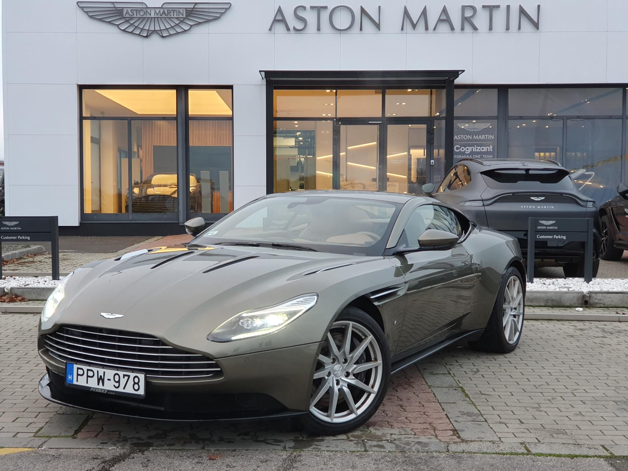 ASTON MARTIN DB11 5.2 V12 Coupe - 3. kép