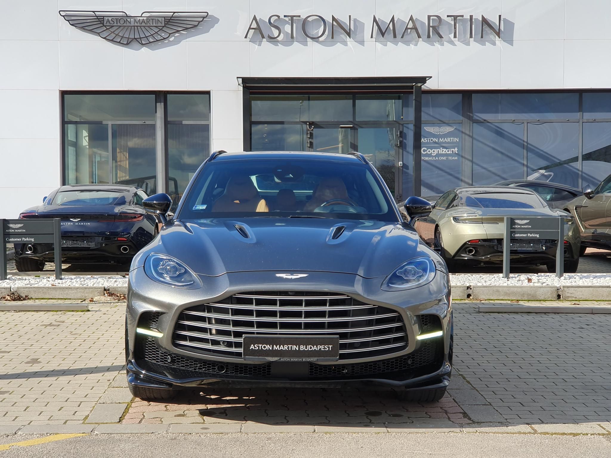 ASTON MARTIN DBX DBX707 4.0 V8. (Automata) - 2. kép