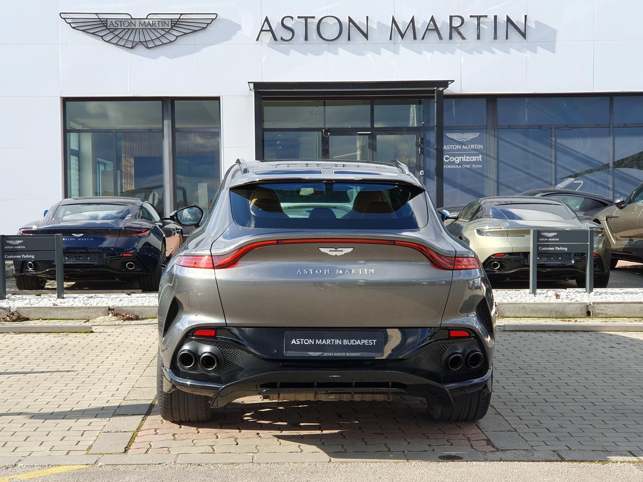 ASTON MARTIN DBX DBX707 4.0 V8. (Automata) - 5. kép