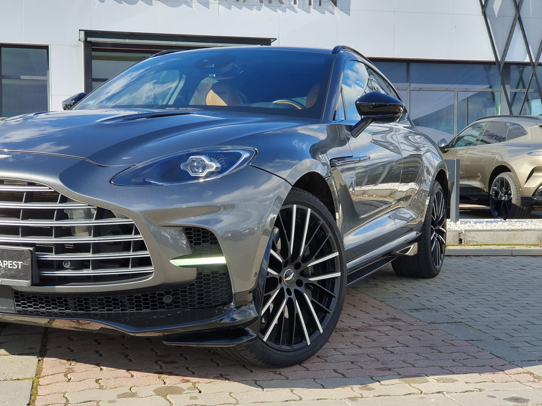ASTON MARTIN DBX DBX707 4.0 V8. (Automata) - 7. kép
