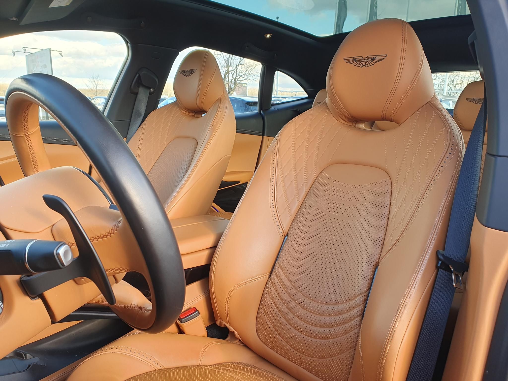 ASTON MARTIN DBX DBX707 4.0 V8. (Automata) - 9. kép