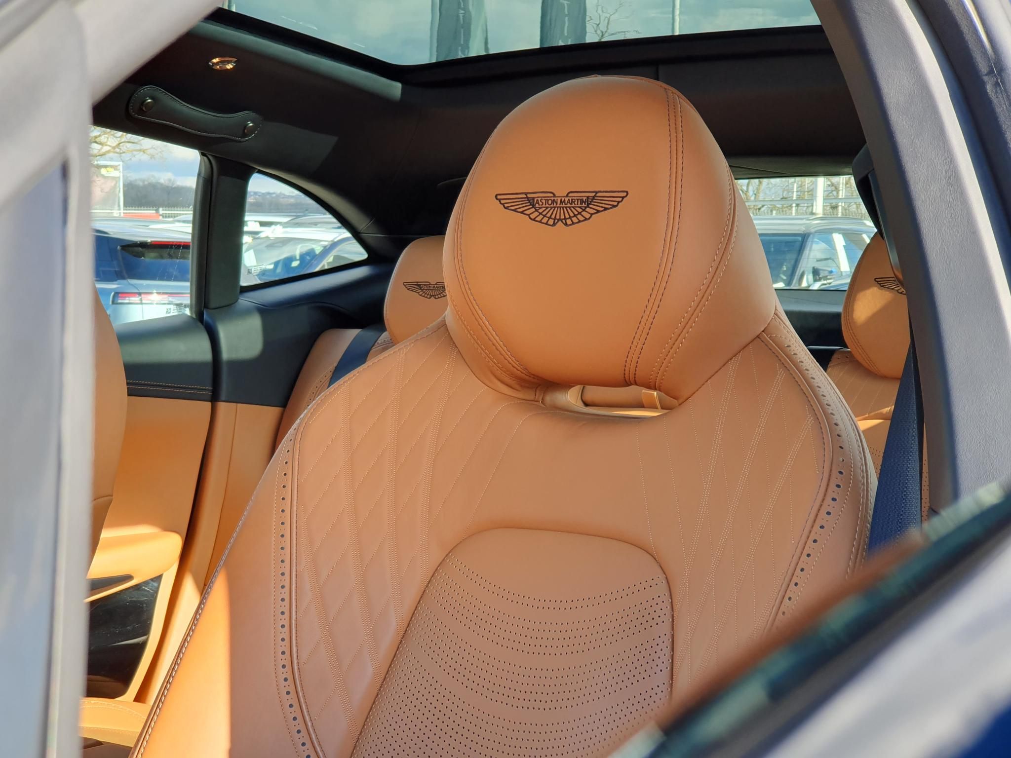 ASTON MARTIN DBX DBX707 4.0 V8. (Automata) - 10. kép