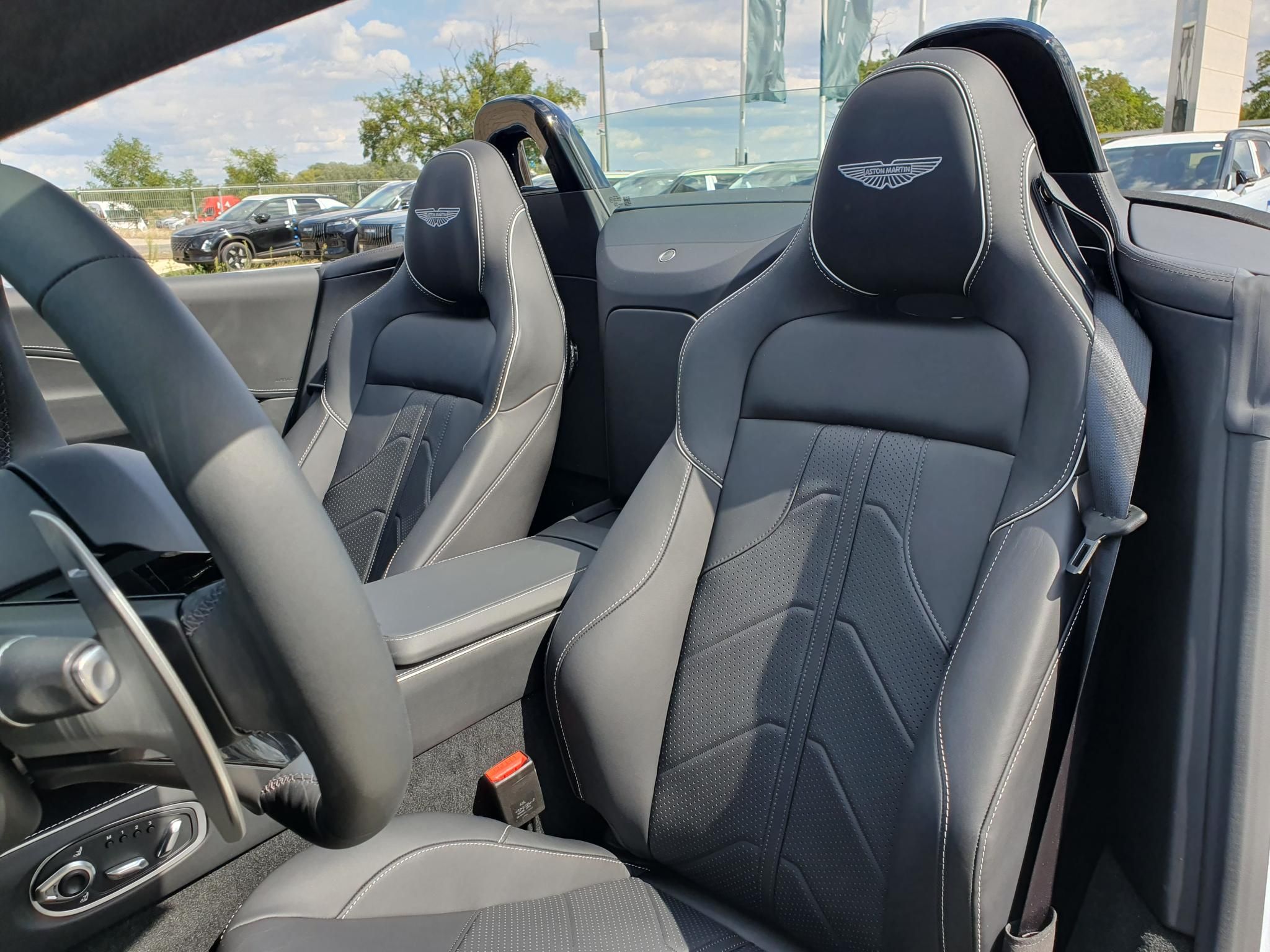ASTON MARTIN VANTAGE Roadster 4.0 V8. (Automata) - 9. kép