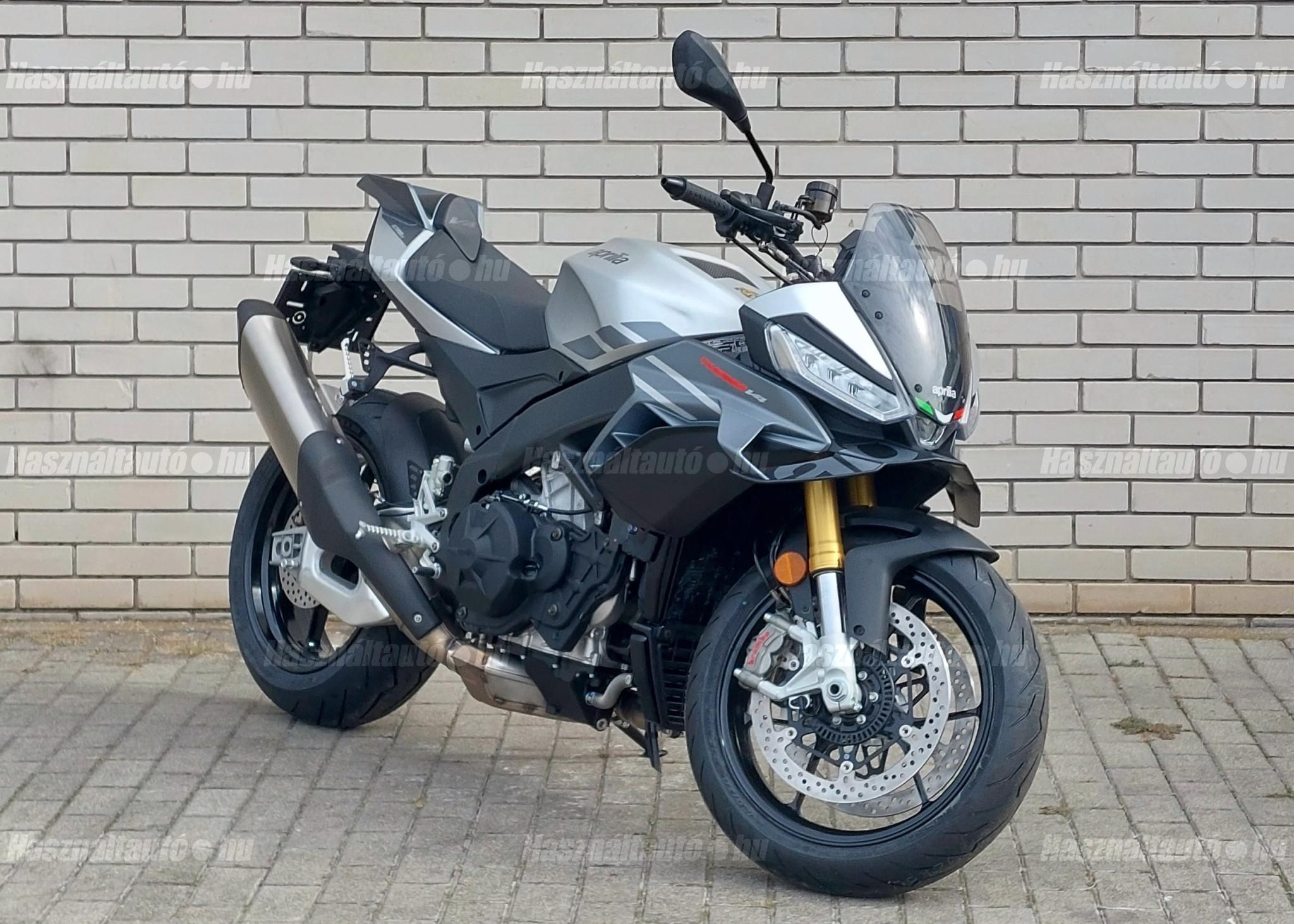 APRILIA TUONO V4