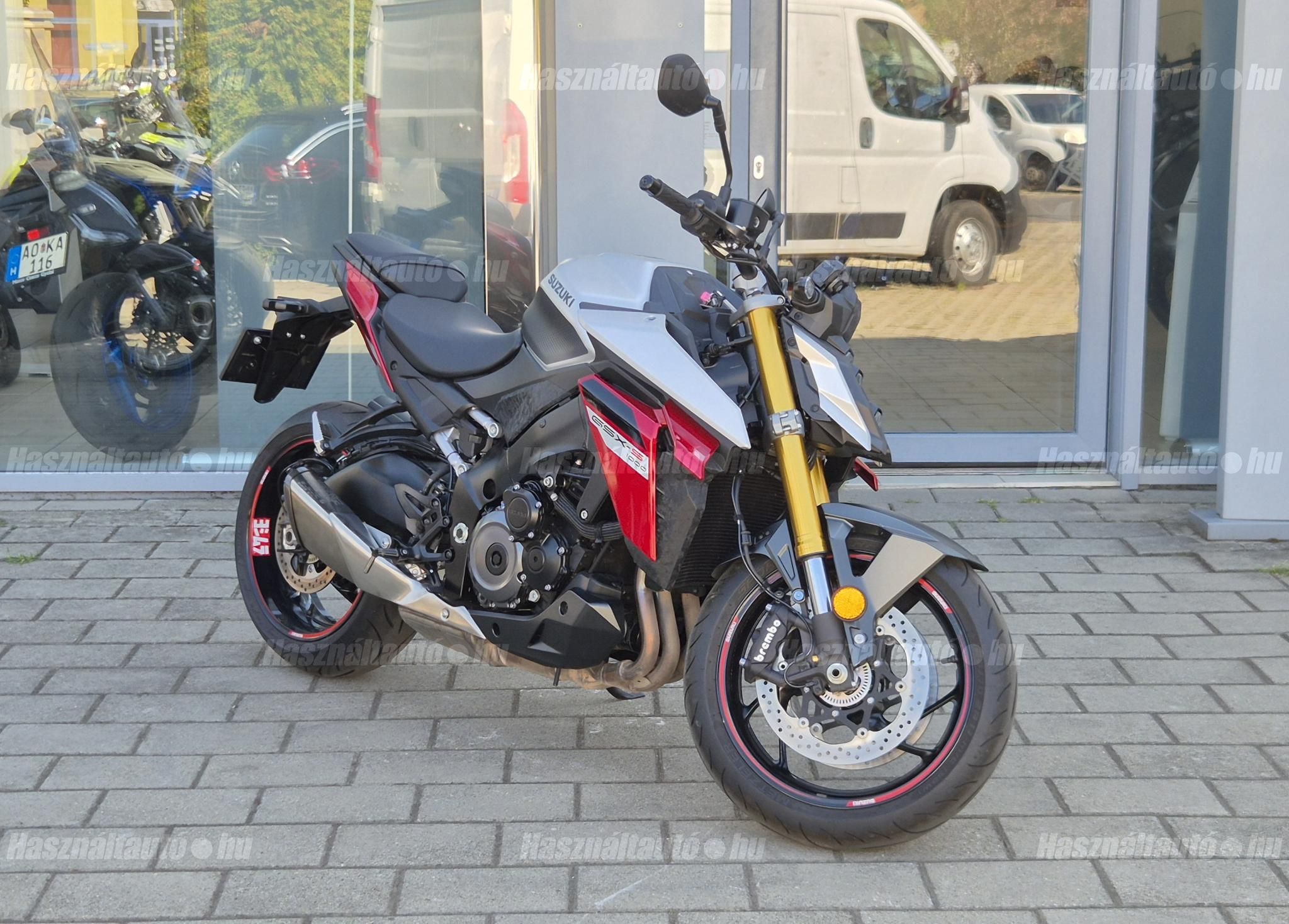 SUZUKI GSX-S 1000