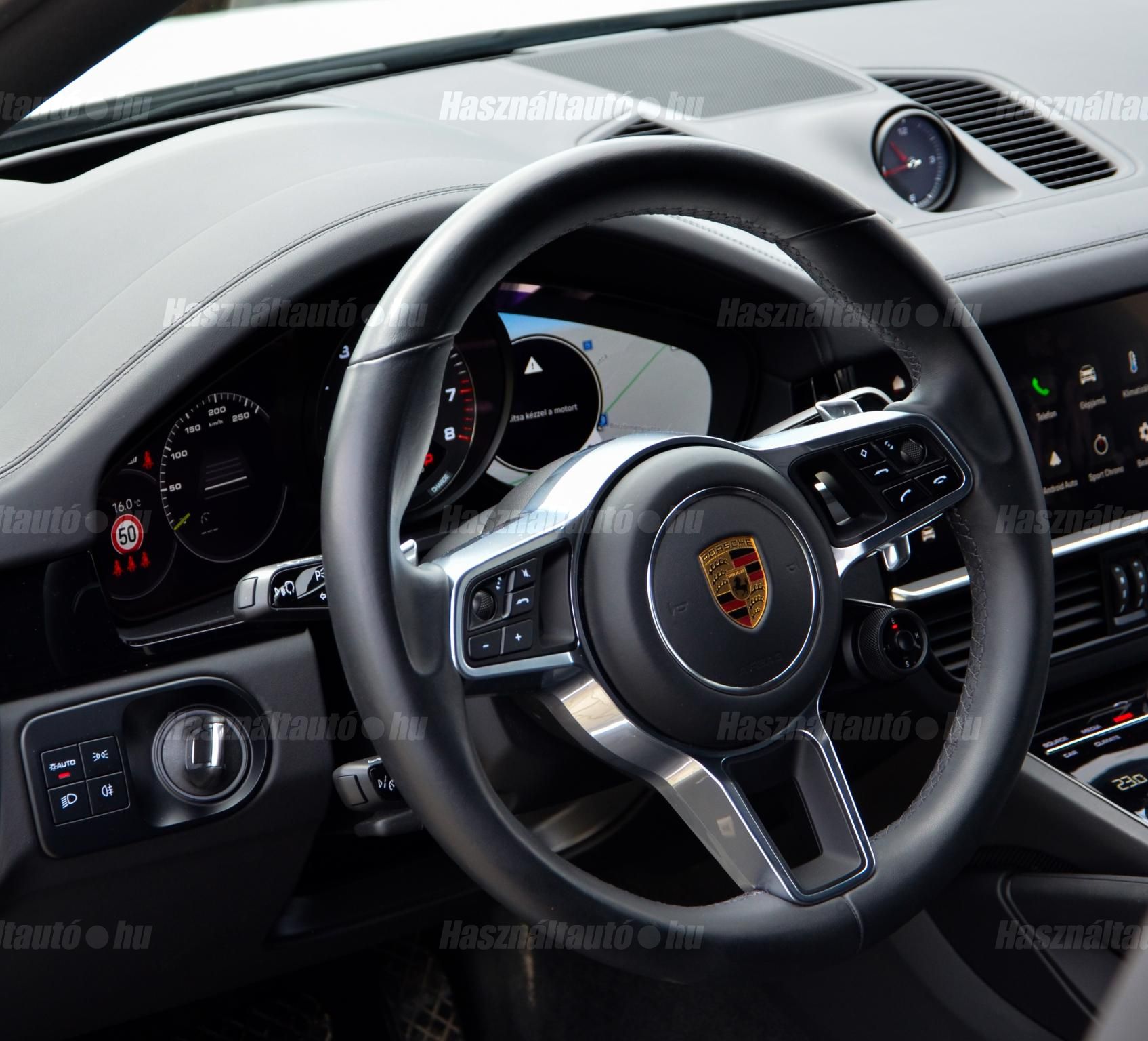 Porsche Cayenne – 8. kép