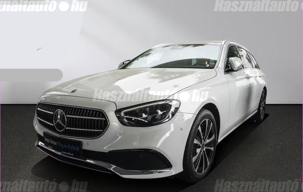 Mercedes-Benz E – 1. kép
