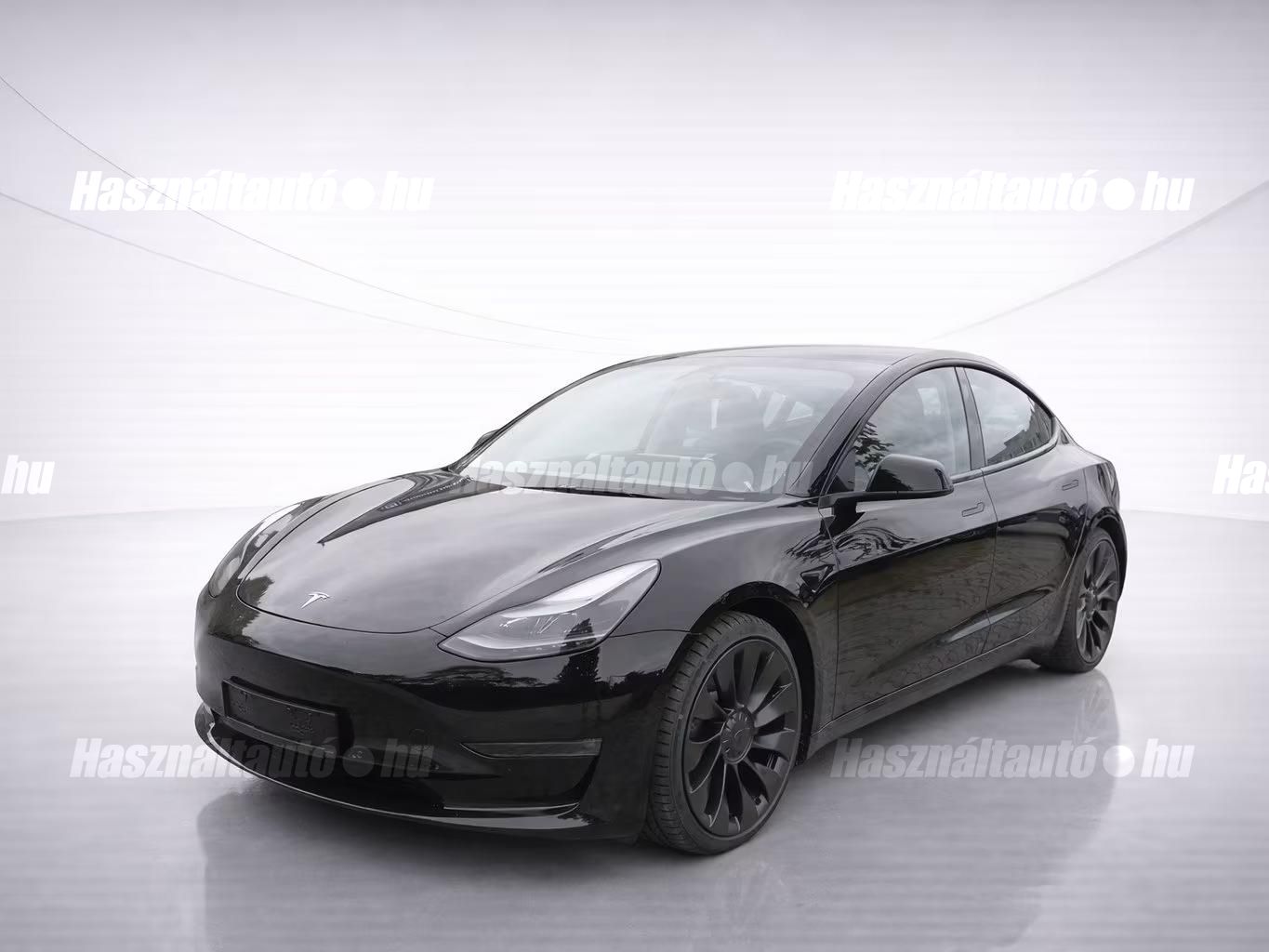 Tesla Model – 1. kép
