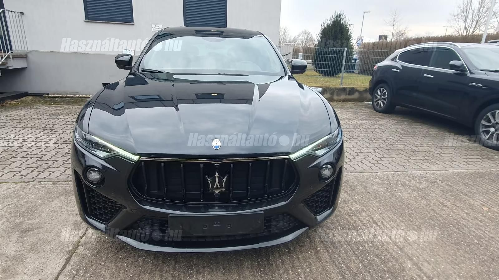 Maserati Levante – 1. kép