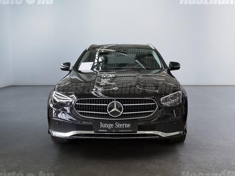 Mercedes-Benz E – 1. kép