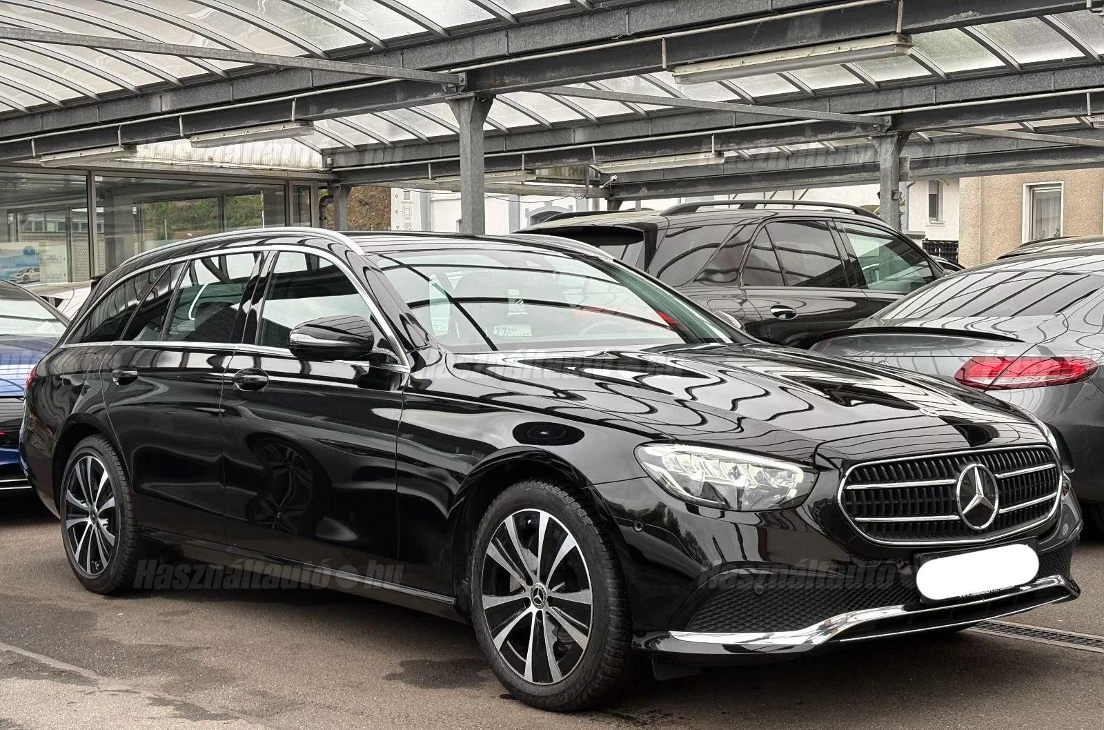 Mercedes-Benz E – 1. kép