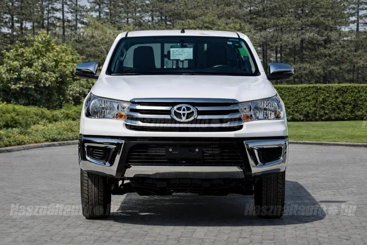 Toyota Hilux – 2. kép