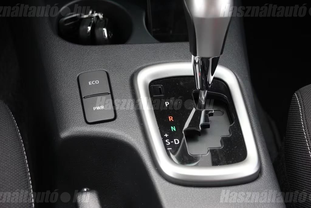 Toyota Hilux – 6. kép