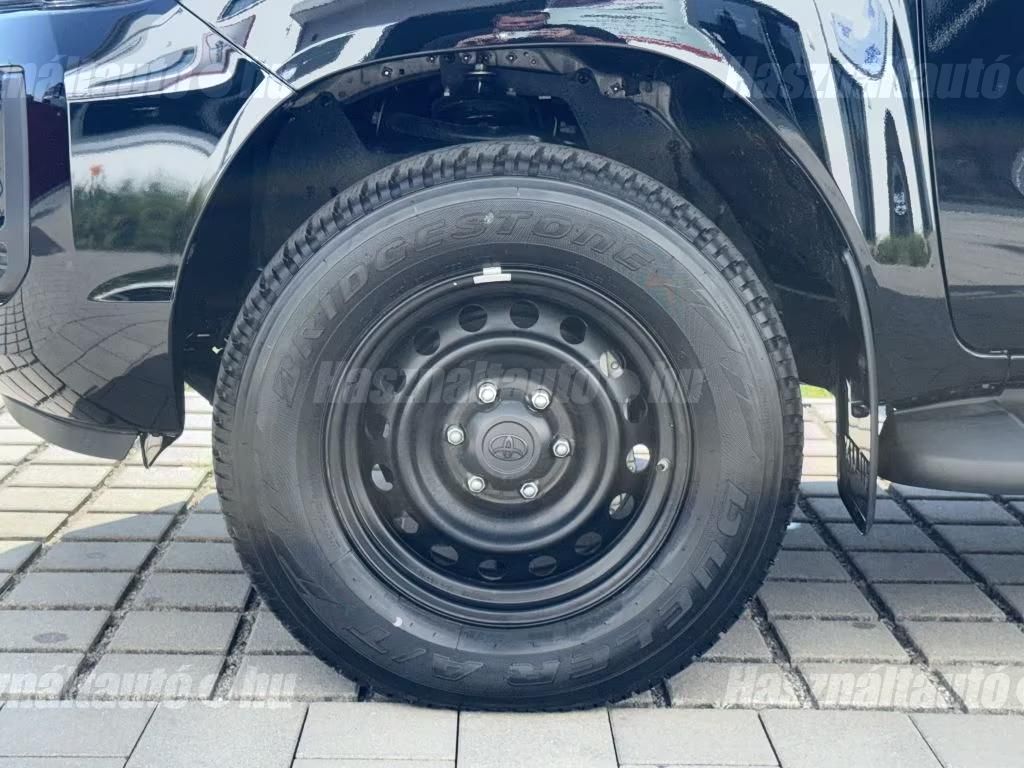 Toyota Hilux – 10. kép