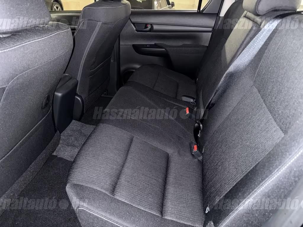 Toyota Hilux – 8. kép