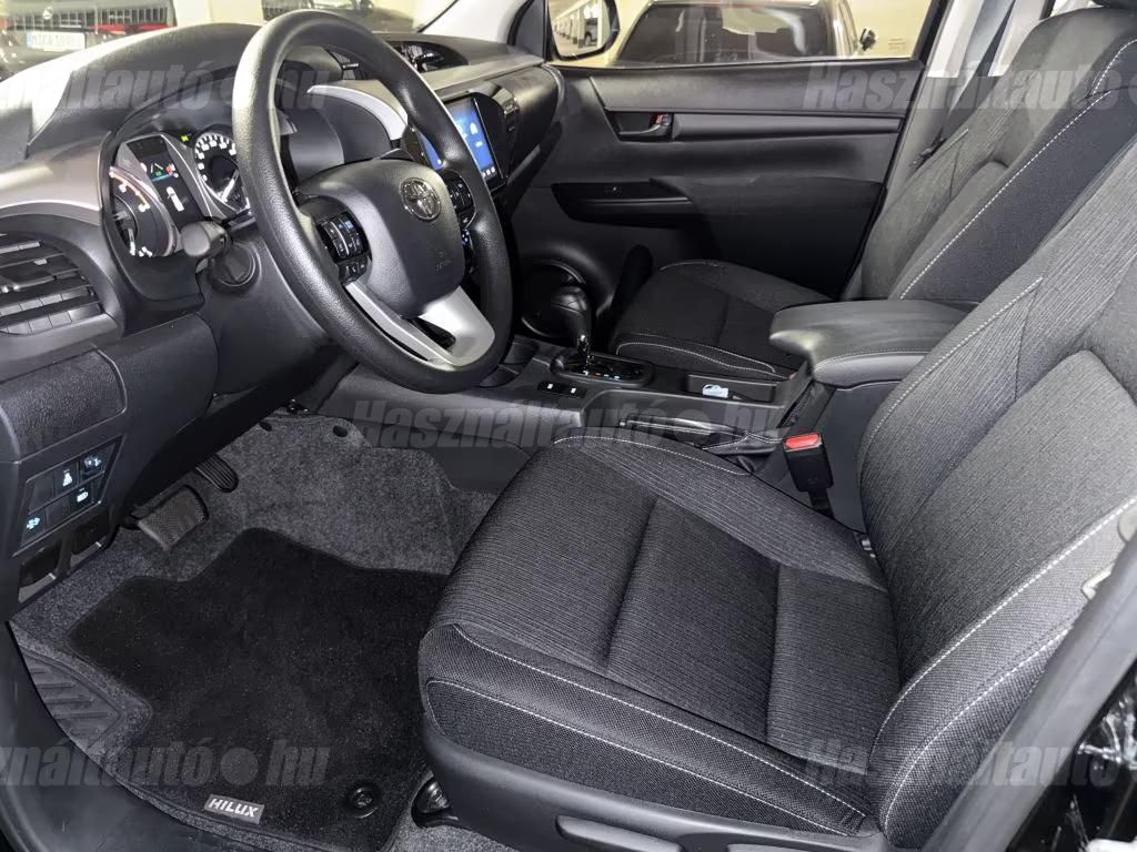 Toyota Hilux – 6. kép