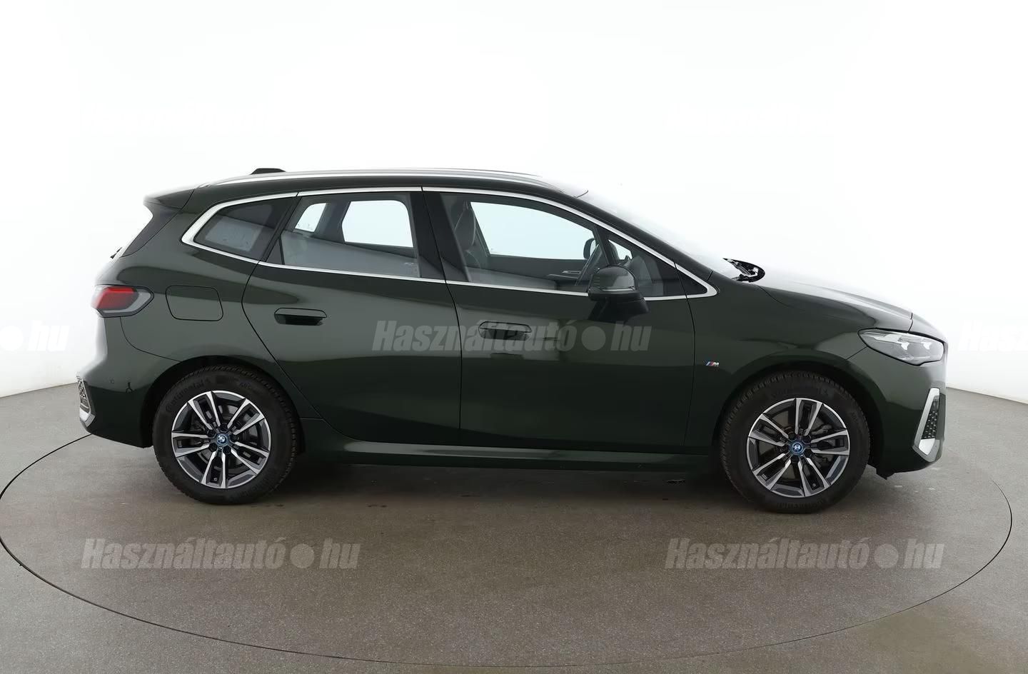 BMW 230e – 3. kép