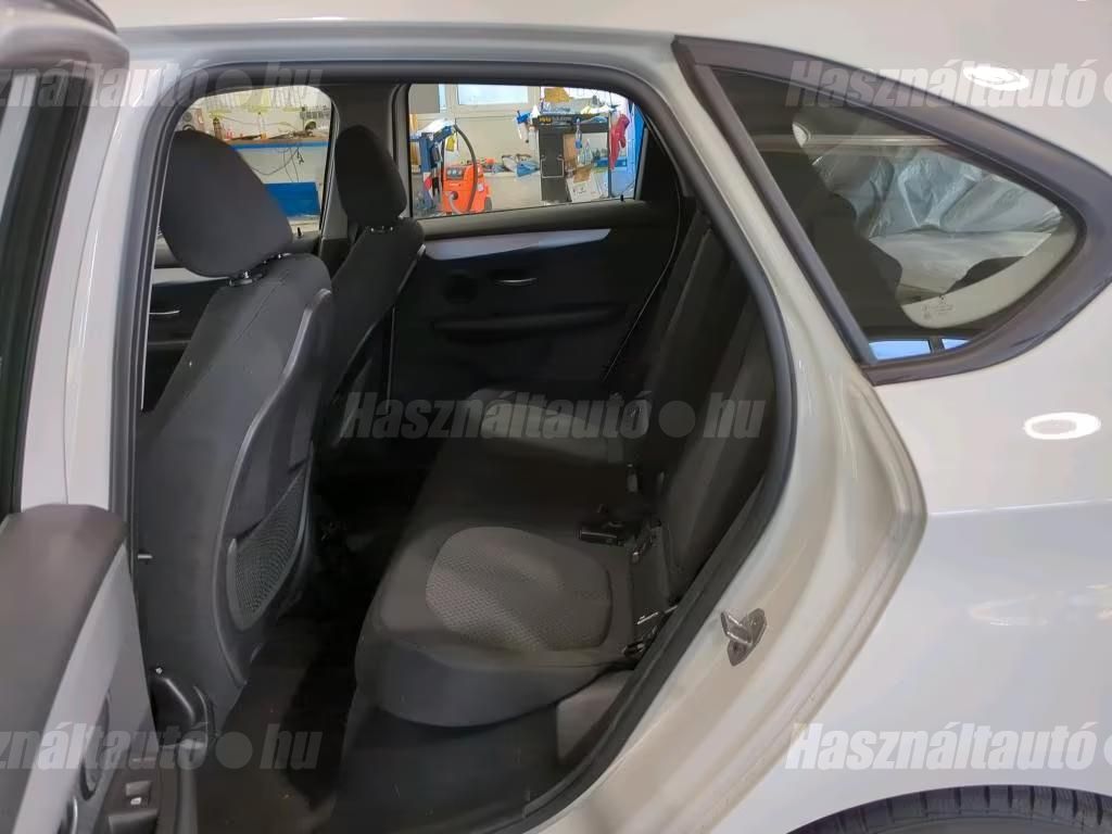 BMW 225xe – 4. kép
