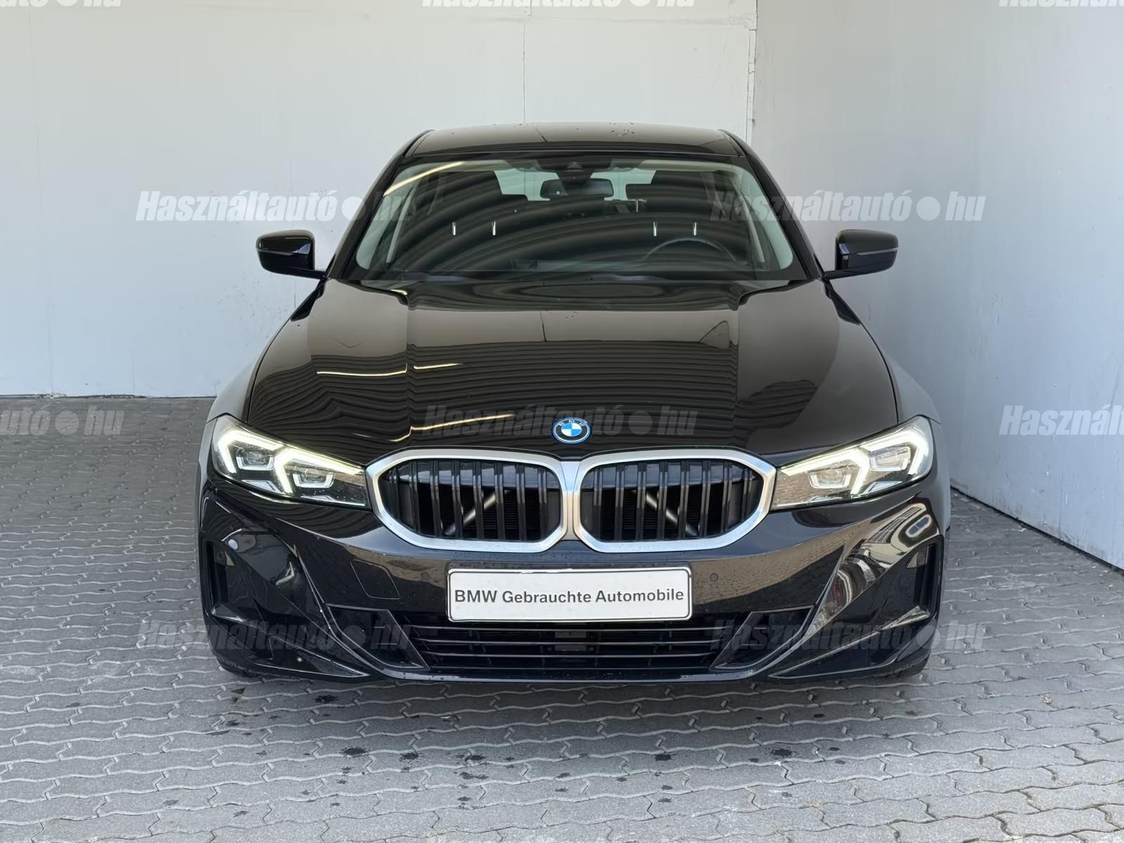 BMW 320e – 2. kép