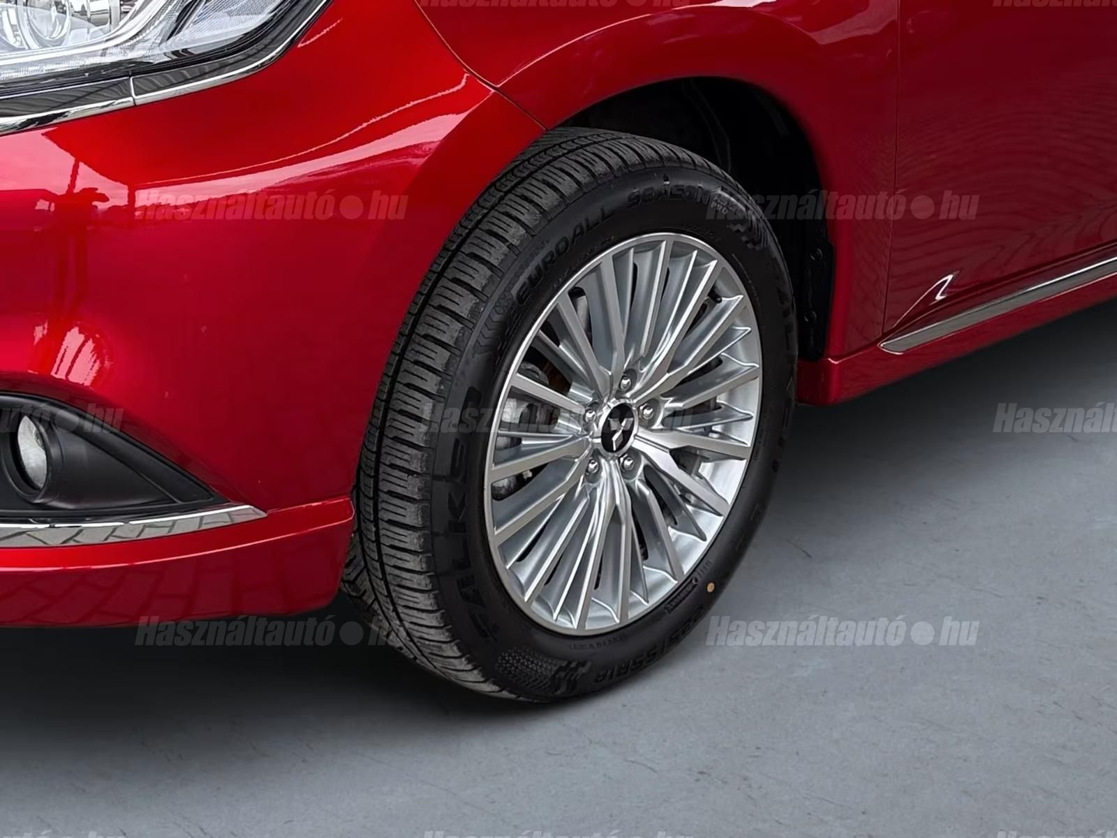 Mitsubishi Outlander – 2. kép