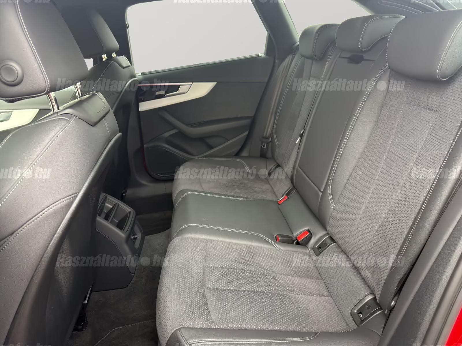 Audi S4 – 9. kép