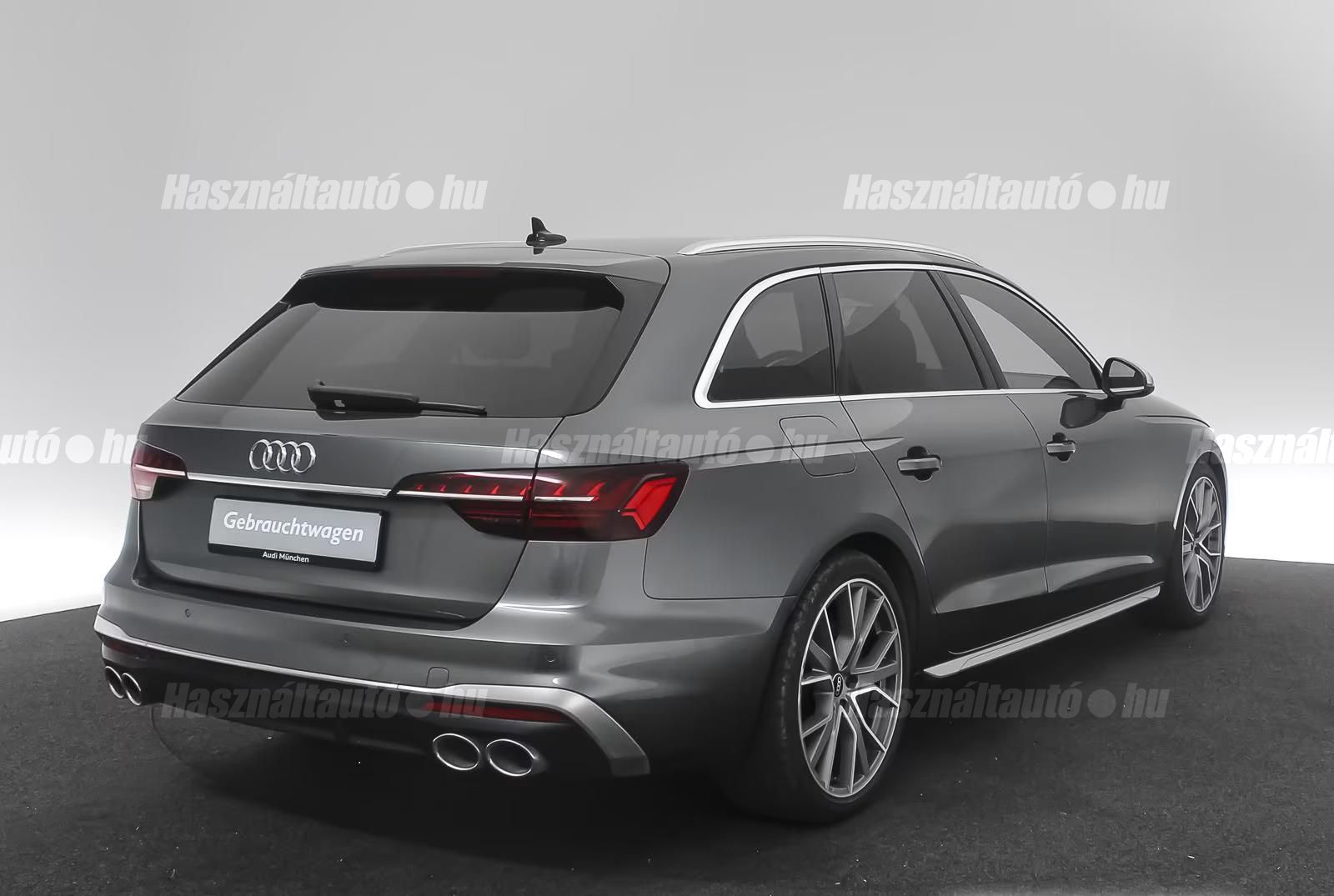 Audi S4 – 10. kép