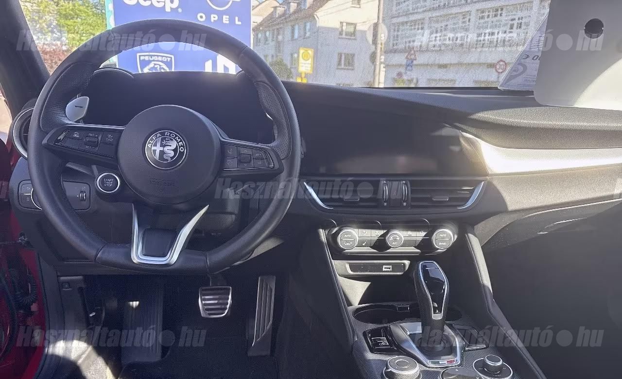 Alfa Romeo Giulia – 2. kép
