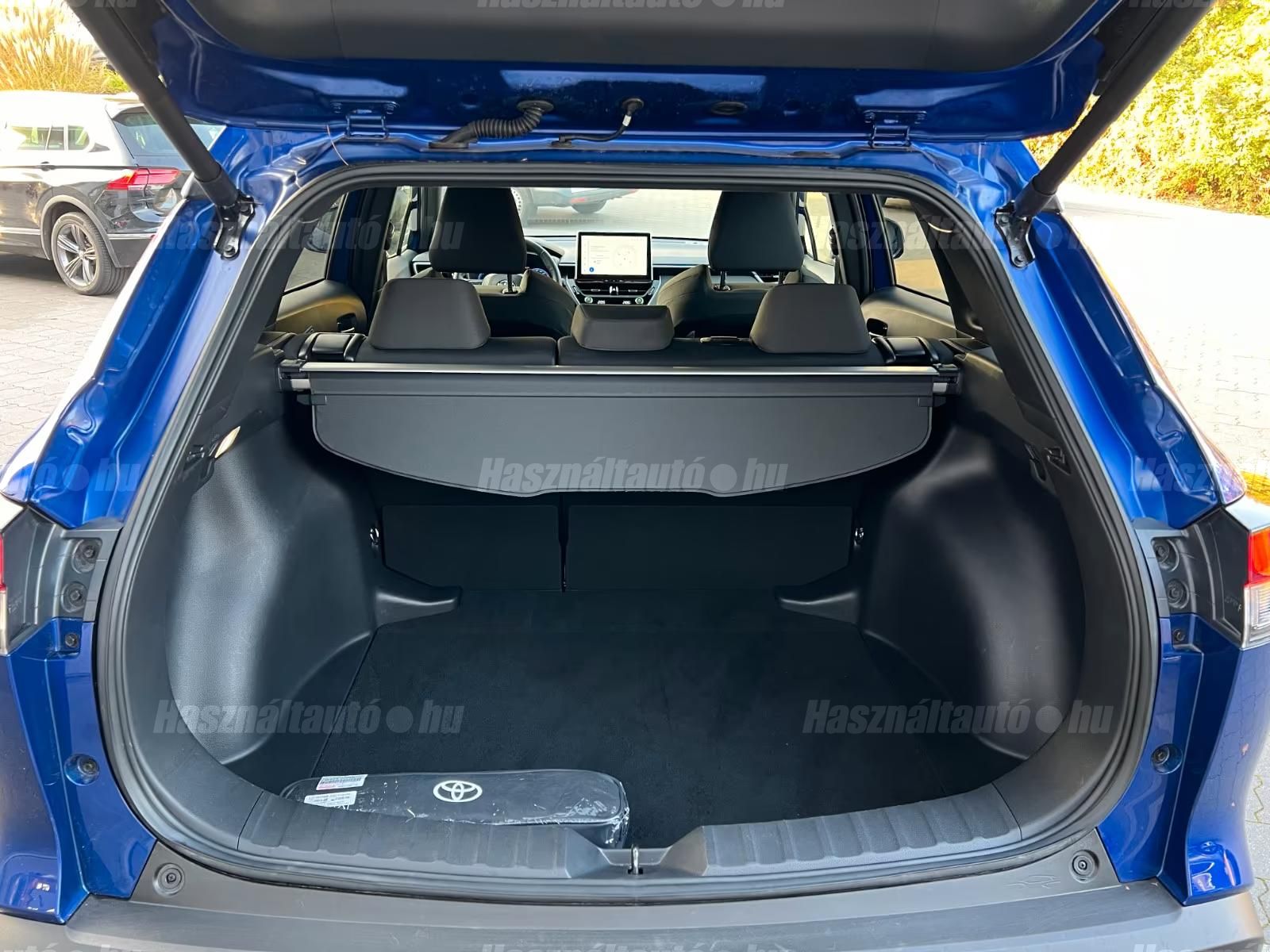 Toyota Corolla – 10. kép
