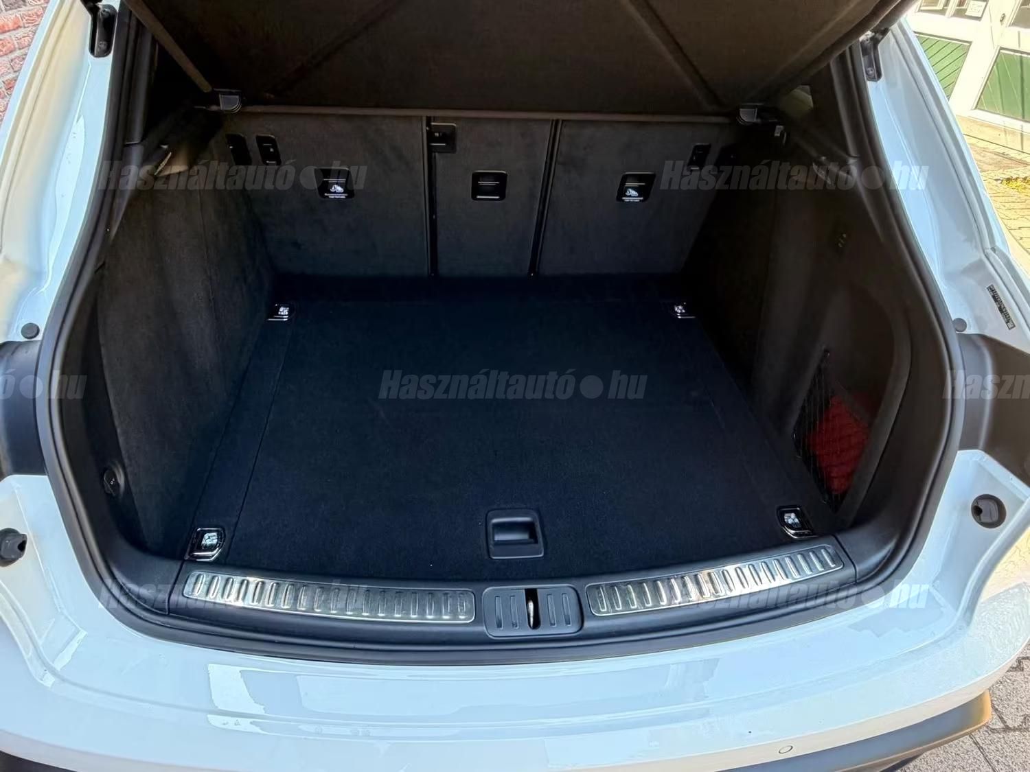 Porsche Macan – 12. kép