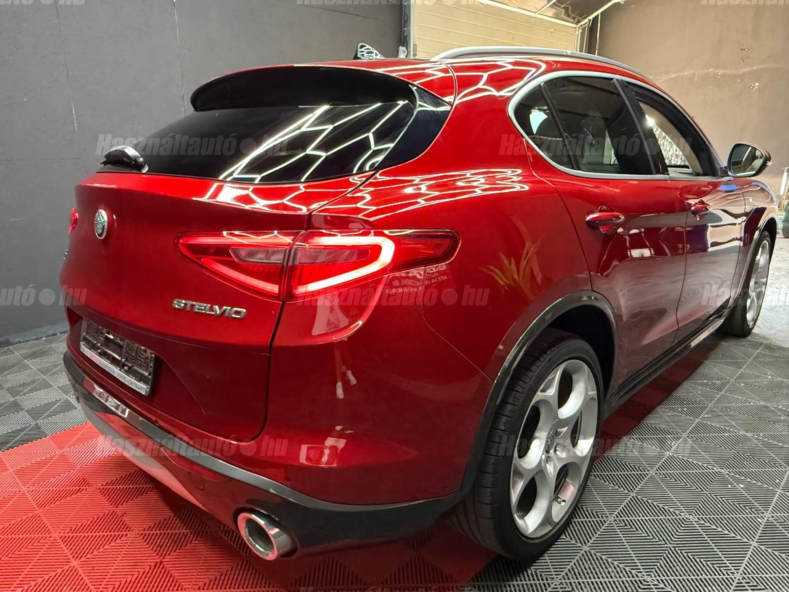 Alfa Romeo Stelvio – 9. kép