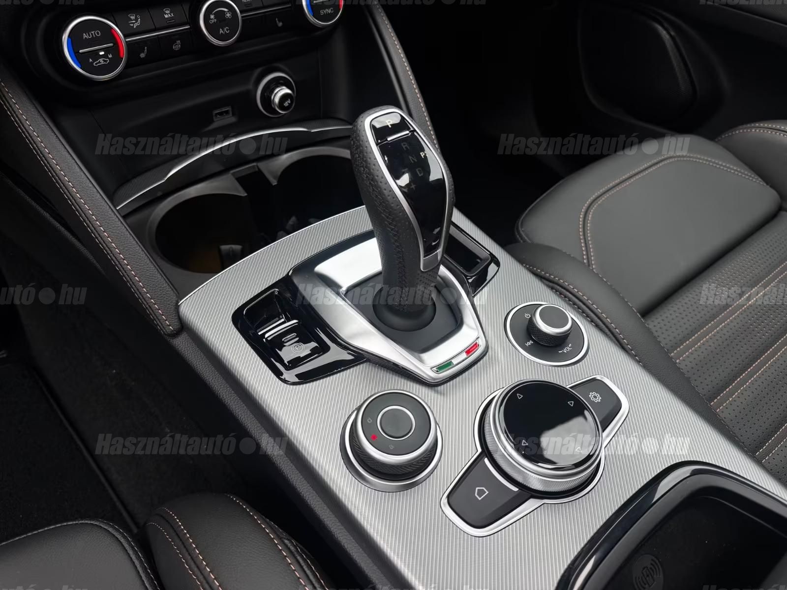 Alfa Romeo Stelvio – 9. kép