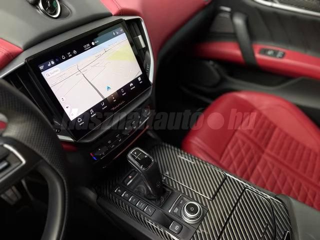 Maserati Ghibli – 9. kép