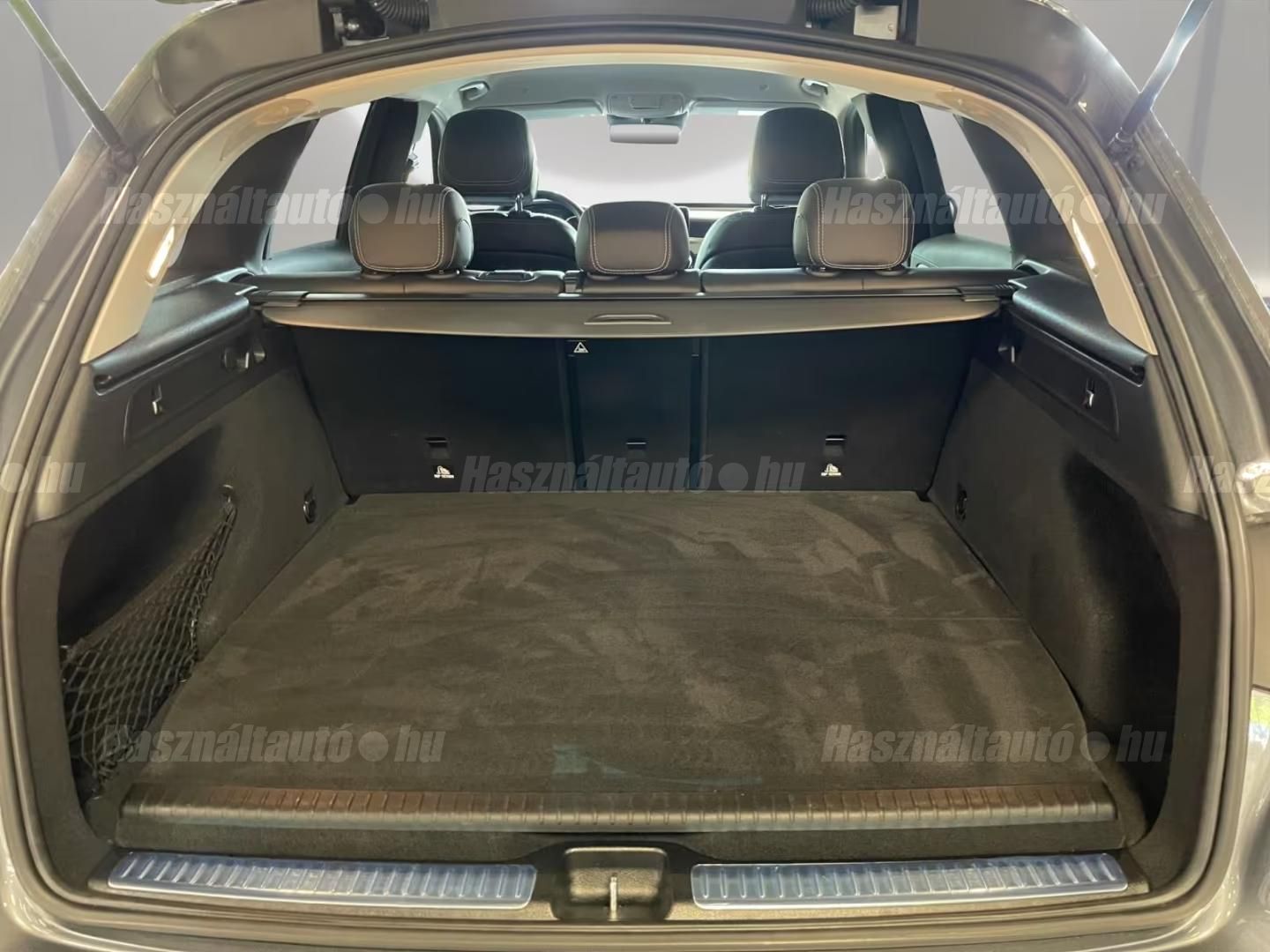 Mercedes-Benz GLC 300 – 10. kép