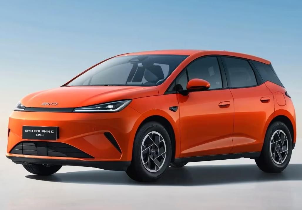Használt BYD Dolphin G (2026, narancs) – 1. kép