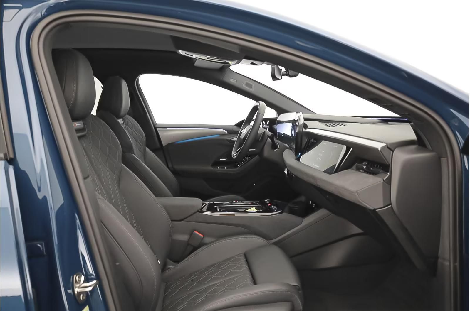Használt Audi S6 (2025, kék) – 4. kép