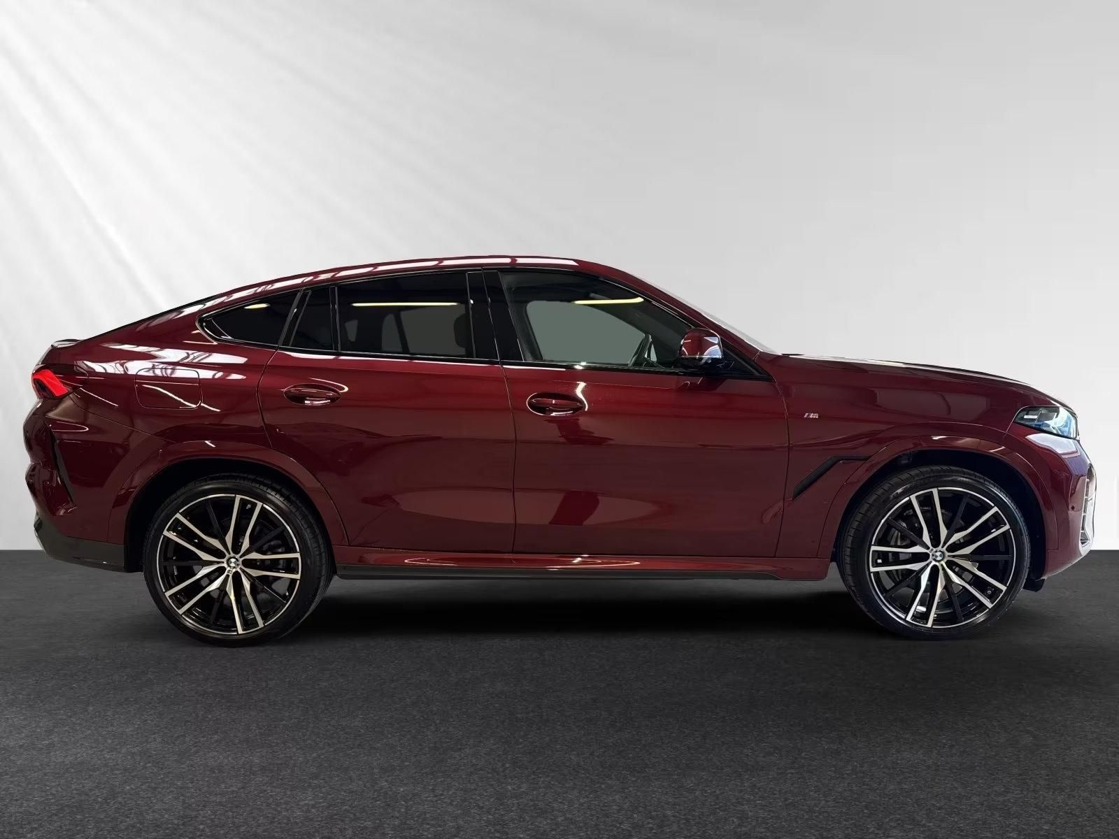 Használt BMW X6 (2025, piros) – 3. kép