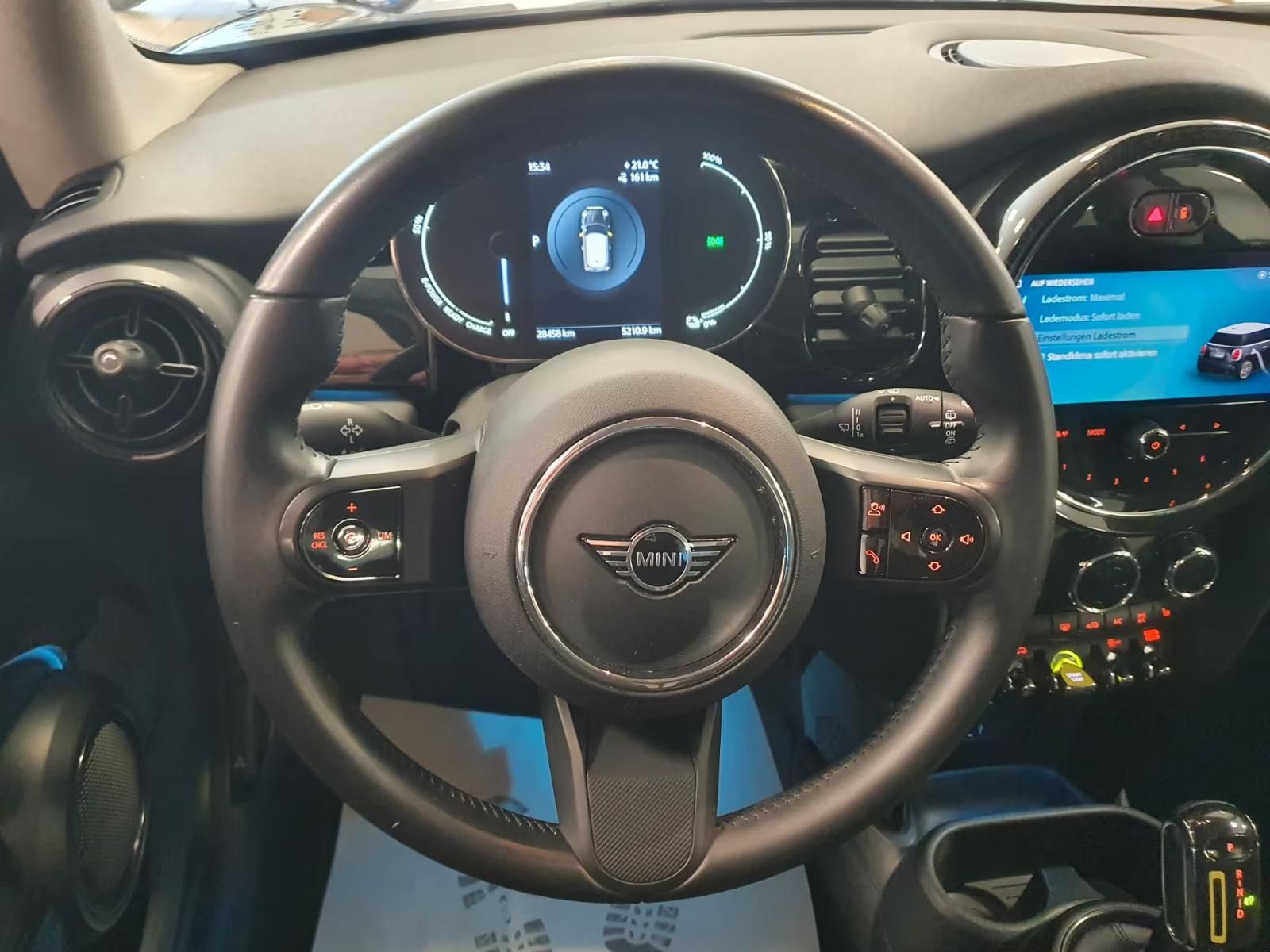 Használt MINI MINI Cooper (2023, ezüst) – 6. kép