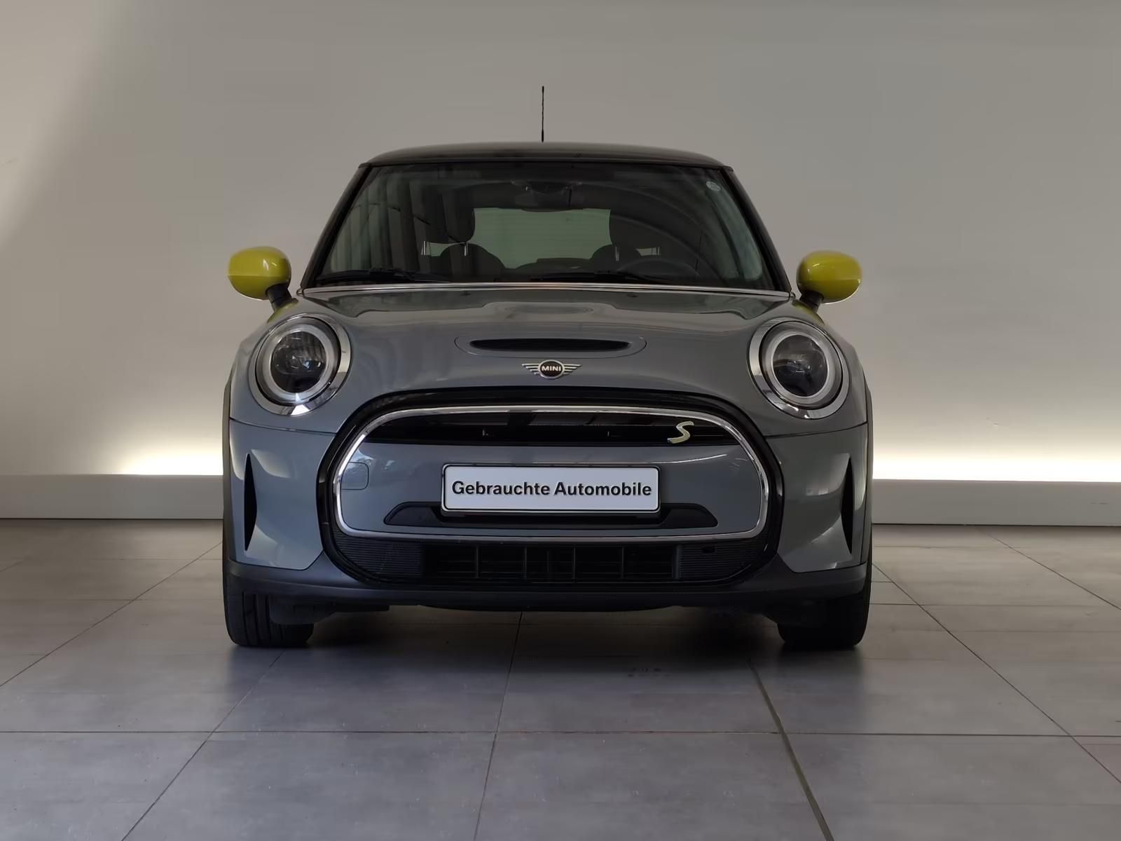 Használt MINI MINI Cooper (2022, szürke) – 3. kép