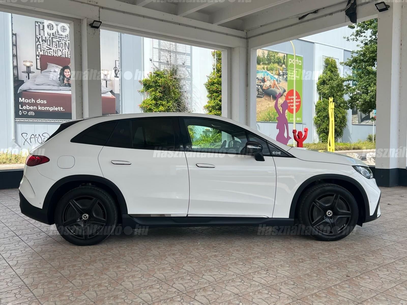 Mercedes-Benz EQE SUV – 3. kép